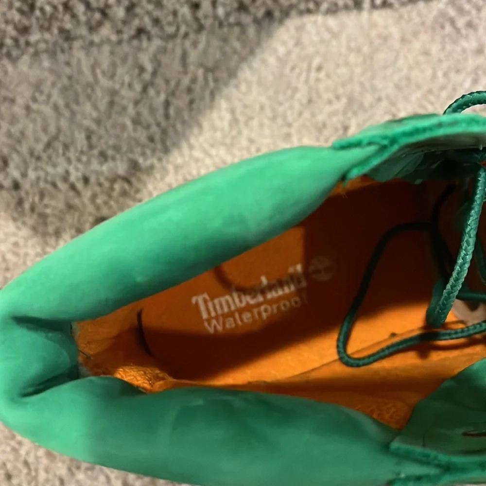 Timberland x Villa 6” Premium WPBT bright green Boots Boys size 6.5 Junior Youth
